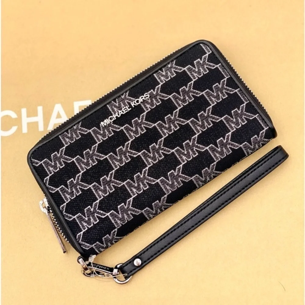 Michael Kors Jet Set Travel Wallet  Phone Case Wristlet Glimmer MK Print